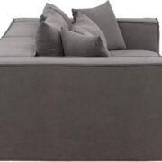 55efdbf8-5cf9-4010-8a59-67ea33c54685_cropped.jpg_720